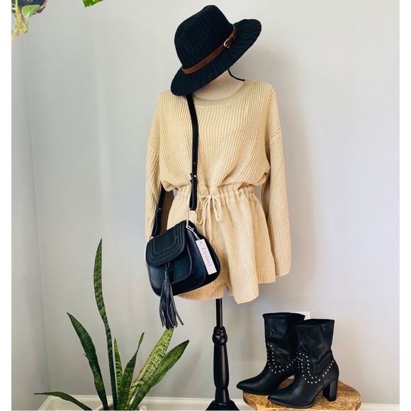 New // RICHIE SWEATER KNIT DRAWSTRING ROMPER - Picture 8 of 8